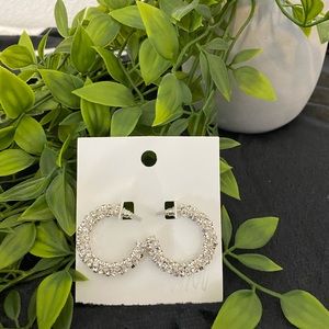 silver earrings 🤍